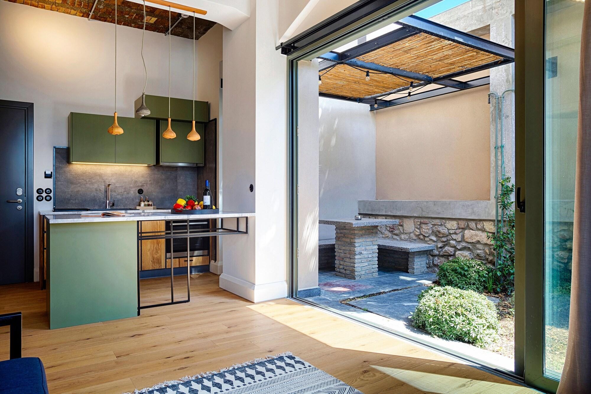 The Foundry Suites Atene Esterno foto