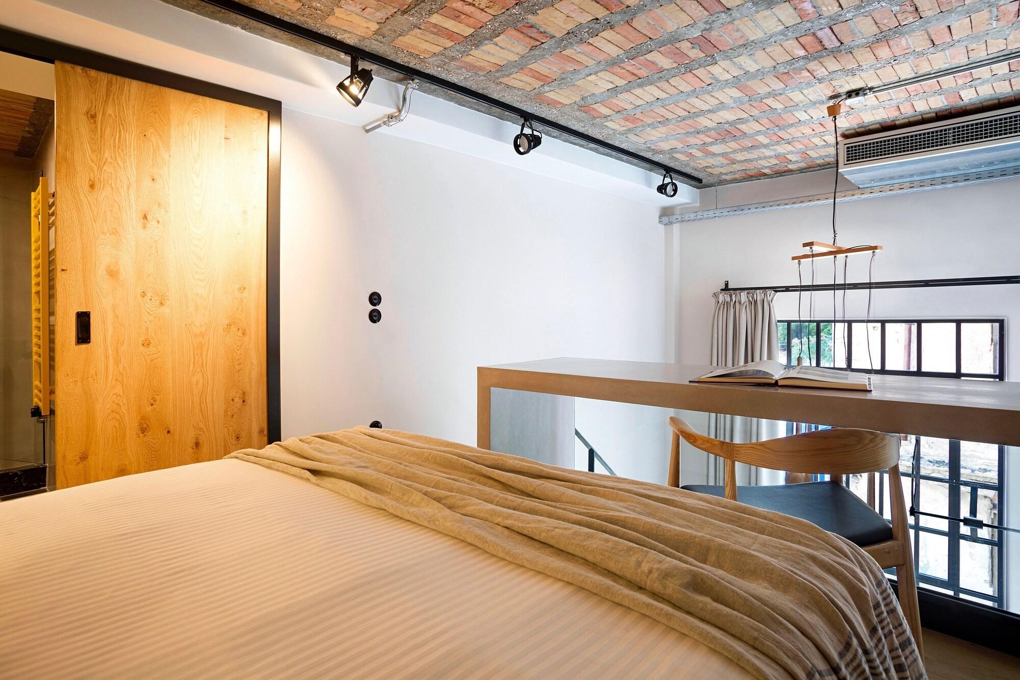 The Foundry Suites Atene Esterno foto