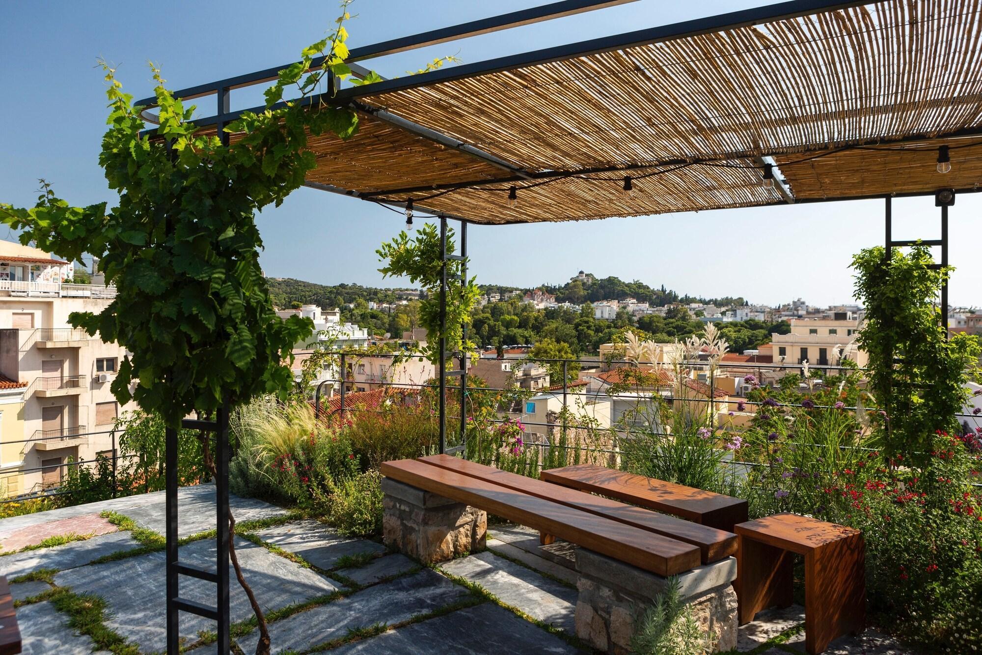The Foundry Suites Atene Esterno foto