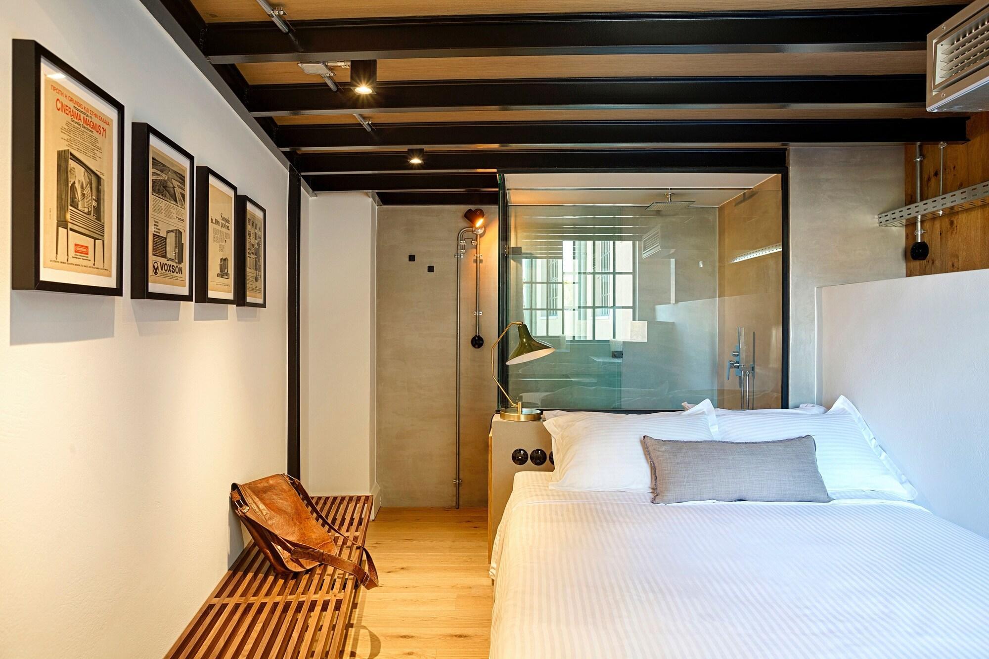 The Foundry Suites Atene Esterno foto